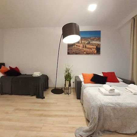 Old Town Apartments - B20 Cracovie Extérieur photo
